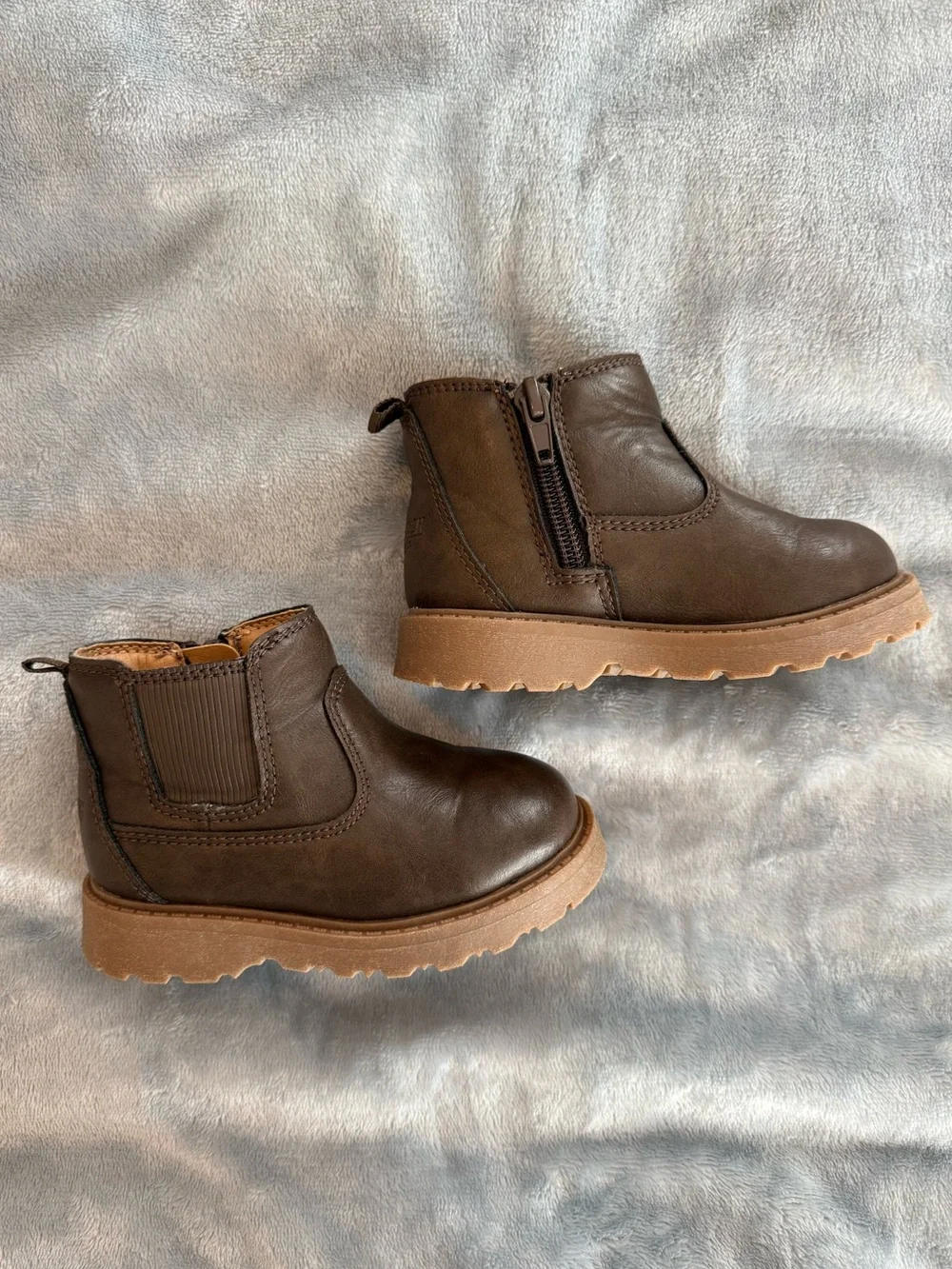Oshkosh B’gosh Kids Brown Chelsea Zip Boots